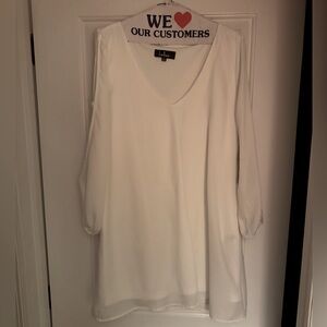 NWT Lulu’s White Long Sleeve Dress with Sleeve Cut-Outs